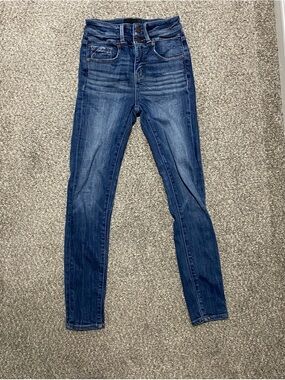 Women’s Dark Blue High-Rise Skinny Jeans